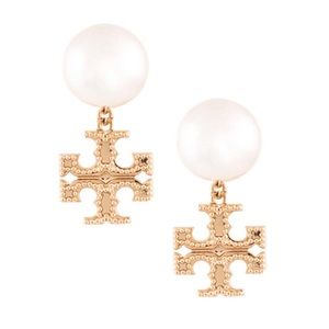 TORY BURCH • Gold Milgrain Pearl Earrings